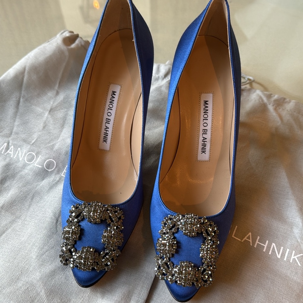 Manolo Blahnik HANGISI , Blue Satin Jewel Buckle Pumps 36.5 6.5